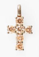 Ezüst(Ag) kereszt medál, jelzett, h: 2,5 cm, bruttó: 3 g