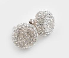 Ezüst(Ag) fehér kövekkel gazdagon kirakott fülbevalópár, jelzett, bruttó: 7,1 g