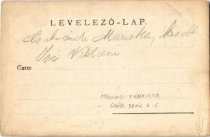 Győr, hölgy műtermi fotója. Makari fényirda photo (b)