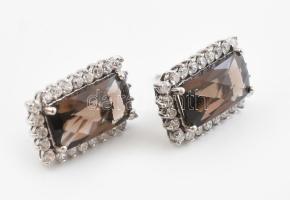 Ezüst(Ag) fülbevalópár fekete kővel, jelzett, sróf nélkül, 2×1,1 cm, bruttó: 5,3 g