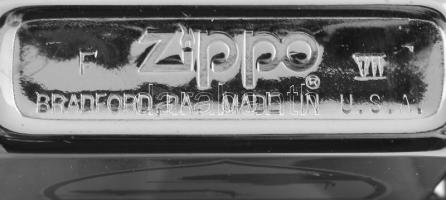 Zippo öngyújtó, fém, jelzett, 5,5 cm