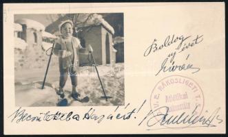 cca 1930-1940 Újévi üdvözlőkártya aláírásokkal, pecséttel, MOVE Rákosligeti TSF Atlétikai Szakosztály, 6,5×11 cm