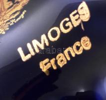 Limoges porcelán elefánt. Matricásit, jelzett, hibátlan sz 8 cm. m: 4,5 cm