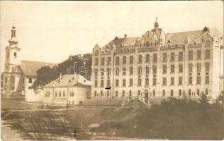 1932 Székelyudvarhely, Odorheiu Secuiesc; Római katolikus főgimnázium / Catholic grammar school. photo