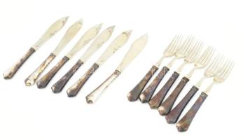 6 személyes ezüst nyelű halas késlet (Ag) kés és villa kb nettó 180 g