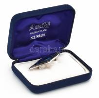 Ariki, paua kagyló csiszolt gyöngyház medál, díszdobozban, jelzéssel, h: 5,5 cm