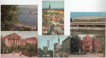 6 db MODERN külföldi képeslap sorozat saját tokjában: Prága, 2 orosz és 1 Tallin / 6 modern European...