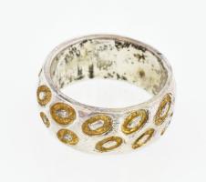 Ezüst (Ag) gyűrű, jelzett, méret: 58, nettó: 11,2 g