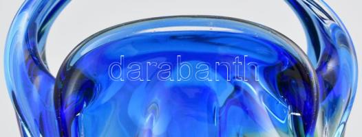 Cseh zöldeskék kristály kínáló. Csiszolt, anyagában színezett, hibátlan 25 cm