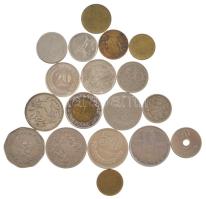 18db vegyes fémpénz klf országokból, közte Mongólia, Mexikó, Japán T:vegyes 18pcs of mixed coins from diff countrie, with Mongolia, Mexico, Japan C:mixed
