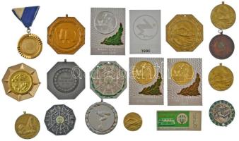 ~500g vegyes, főleg magyar szocialista sportérem, díjérem T:vegyes