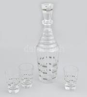 Likőrös üveg fém betéttel, hibátlan 28 cm + 3 db pohár