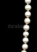 Édesvízi gyöngysor ezüst (Ag) szerelékkel. d: 6-6,5mm, 45 cm