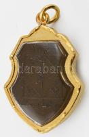 Tibeti amulett medálba foglalva, h: 4,5 cm