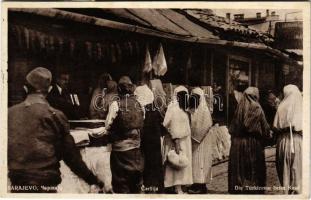 Sarajevo, Carsija / Die Türkinnen beim Kauf / Török nők a hentesnél a piacon / Bosnian folklore, Turkish women at the market, butcher