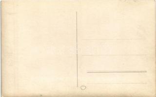 A katonaság által készített ideiglenes híd / temporary bridge made by the military. photo