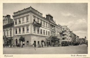 Kolozsvár Deák street with Red Cross trucks