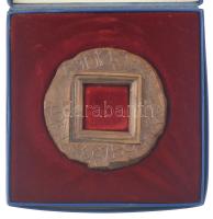 Csíkszentmihályi Róbert (1940-2021) DN "Táblakép festészeti biennálé" bronz emlékérem (82m...
