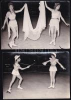 Bécsi jégrevü, 7 db sajtófotó, többségük pecséttel jelzett (Pressefoto Franz Fink, Wien), vegyes állapotban, 18x13 cm / Vienna Ice Revue, 7 press photos, mixed condition