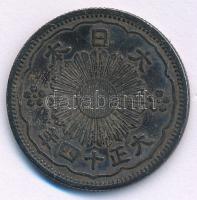 Japán 1925. 50s Ag "Taisó" T:XF patina
Japan 1925. 50 Sen Ag "Taisho" C:XF pati...