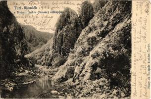 1906 Túri-hasadék, Cheile Turului; Nyírott Szikla (Sunsni) előkúpjai. Füssy és Sztupjár kiadása / gorge, hiker (EK)