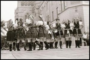 cca 1985 Kecskemét, Vincze János (1922-1999) kecskeméti fotóművész hagyatékából 48 db vintage NEGATÍ...