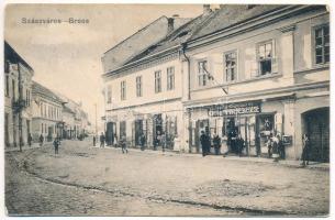 1917 Szászváros, Broos, Orastie; Szászvárosi könyvnyomda rt. könyv és papírkereskedése és saját kiadása, Singer üzlet / shops (ázott / wet damage)