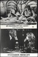 cca 1987 előtt készült külföldi filmekből egy-egy jelenet, 21 db vintage produkciós filmfotó ezüst zselatinos fotópapíron, a használatból eredő (esetleges) kisebb hibákkal, 18x24 cm