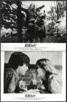 cca 1973 ,,Jeremy" című amerikai film jelenetei és szereplői, 8 db vintage produkciós filmfotó ezüst zselatinos fotópapíron, a használatból eredő (esetleges) kisebb hibákkal, 18x24 cm