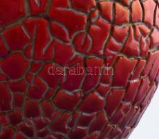 Zsolnay repesztett mázas ökörvér mázas váza. Jelzett, hibátlan m: 18 cm