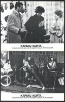 cca 1980 ,,Kaparj kurta" című csehszlovák filmvígjáték jelenetei és szereplői, 8 db produkciós filmfotó nyomdatechnikával sokszorosítva, egyoldalas nyomással, kartonlapra, a használatból eredő (esetleges) kisebb hibákkal, 18x24 cm
