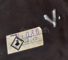 Iparművészeti Vállalat piros-fekete kerámia váza, jelzéssel, kis kopással, m: 28 cm