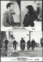 cca 1989 előtt készült külföldi filmekből egy-egy jelenet, 27 db vintage produkciós filmfotó ezüst zselatinos fotópapíron, a használatból eredő (esetleges) kisebb hibákkal, 18x24 cm