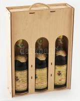 1975 Tokaji Aszú, 3, 4 és 5 puttonyos bontatlan palack, Tokajhegyaljai Állami Gazdaság, 0,5 l, díszdobozban, tárolásra nincs garancia