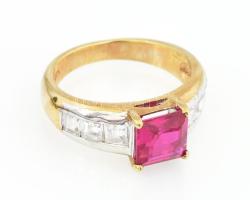 Ezüst(Ag) gyűrű, jelzett, méret: 54, bruttó: 4,3 g