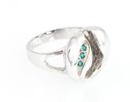 Ezüst(Ag) gyűrű, jelzett, méret: 55, bruttó: 4,8 g