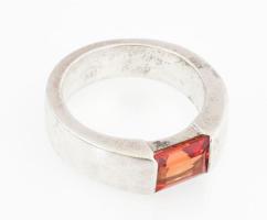 Ezüst(Ag) gyűrű, jelzett, méret: 56, bruttó: 10,1 g