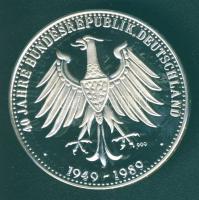 Németország 1989. "Wernher von Braun" Ag 20,4g emlékérem T:PP