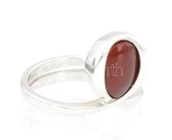 Ezüst(Ag) gyűrű, jelzett, méret: 52, bruttó: 3,6 g