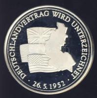 Németország 1989. "A szerződés aláírása" Ag 20g emlékérem T:PP