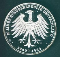 Németország 1989. "Billy Heuss-Knapp" Ag 20g emlékérem T:PP