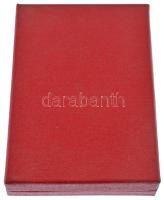 1970. "Felszabadulási Jubileumi Emlékérem" aranyozott, műgyantás bronz kitüntetés mellszal...