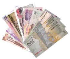 Vegyes 10db-os külföldi bankjegy tétel a világ minden tájáról T:UNC,AU
Mixed 10pcs of foreign bankn...