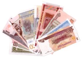 Vegyes 10db-os külföldi bankjegy tétel a világ minden tájáról T:UNC,AU
Mixed 10pcs of foreign bankn...