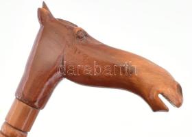 Faragott lófejes fa sétabot, sérüléssel, h: 95 cm