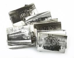 1990-től cca több szász mozdonyokról, vasútról készült fénykép 9x14 cm