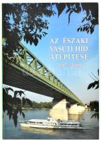 Az északi vasúti híd átépítése 2007-2009. Szerk.: Dr. Domanovszky Sándor. Bp., 2011, MAGÉSZ. Gazdag képanyaggal illusztrált. Kiadói kartonált papírkötés, jó állapotban.