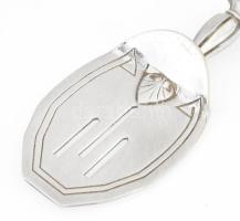 Ezüst (Ag) szervírozó kanál, jelzéssel, h: 16 cm, nettó: 35 g