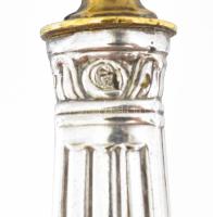 Ezüst (Ag) nyelű cukorszóró kanál, h: 16,5 cm, 38 g