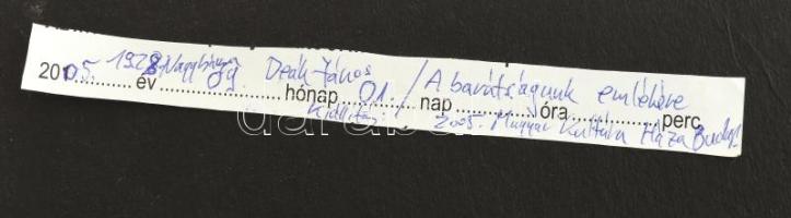 Deák János (1927-): Férfi porté. Olaj, karton. Jelzett, autográf ajándékozási sorokkal. Jelzett 75x5...